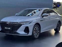 Sedan Hybrid Chery Rp 180 Jutaan: Spesifikasi Mengesankan?