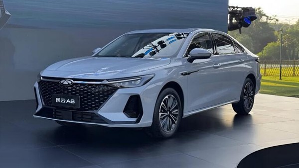 Sedan Hybrid Chery Rp 180 Jutaan: Spesifikasi Mengesankan?