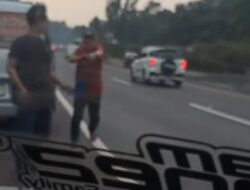 Sopir Lalamove Todong Pistol: Disalip, Emosi Meledak!